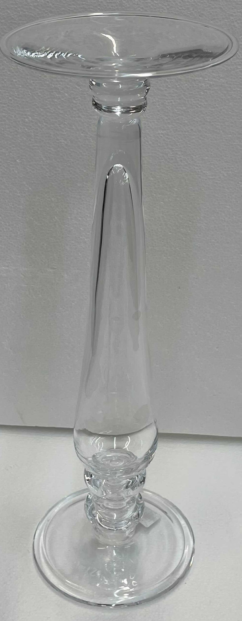 MEDIUM STANDING CANDLEHOLDER