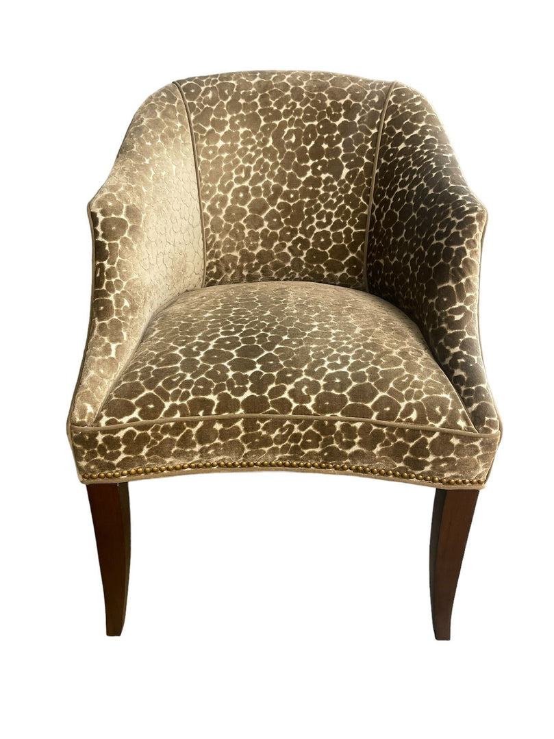 BROWN ACCENT CHAIR