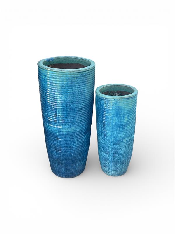 TALL URNS SET