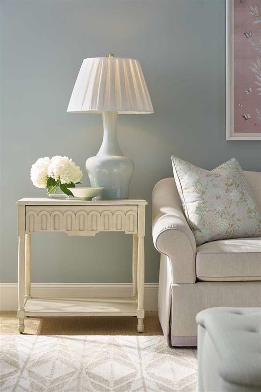SIDE TABLE