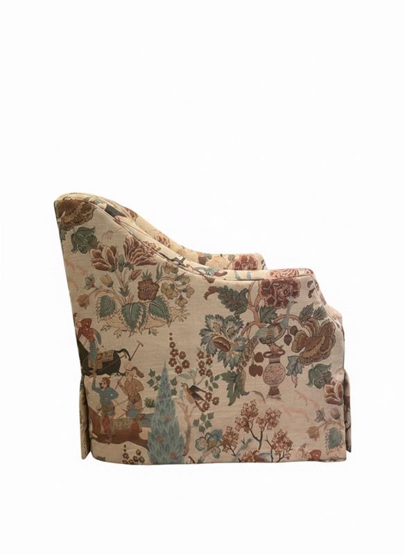 HENDERSON SKIRTED CHAIR