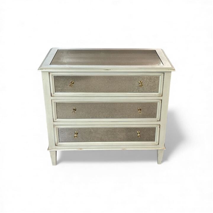 MADELINE NIGHTSTAND