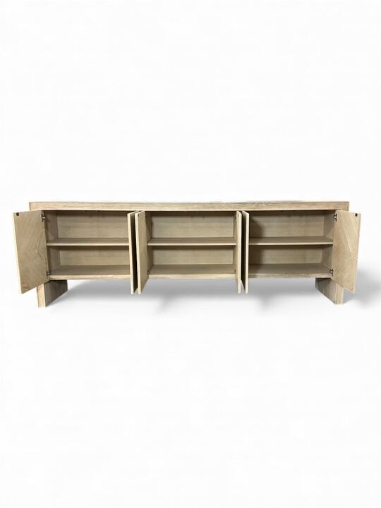 WYTHE 6 DOOR CREDENZA