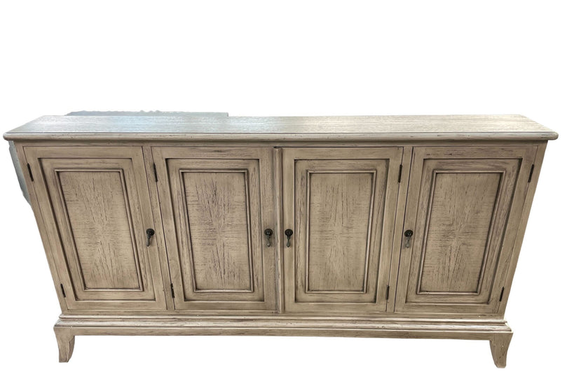 NYLE 4 DOOR CABINET