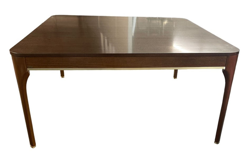 SOHO DINING TABLE