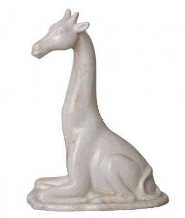 GIRAFFE STATUE