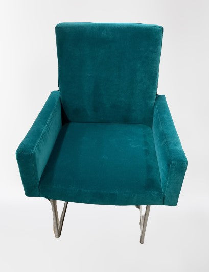 DESIGN CLASSIC ARM DINING CHAIR