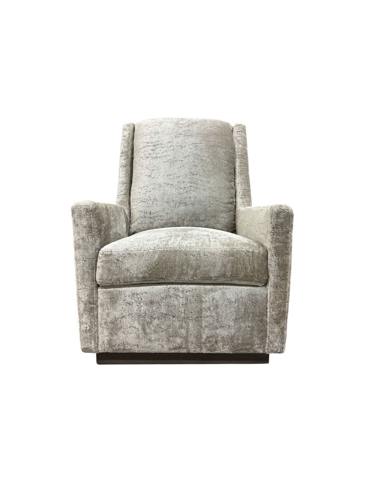 CLARENCE LOUNGE CHAIR
