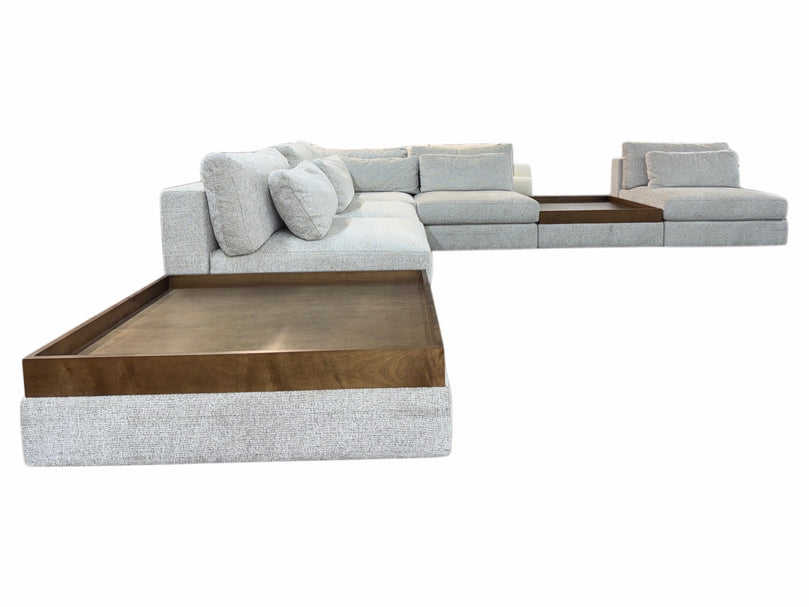 STRAIGHT UP SECTIONAL