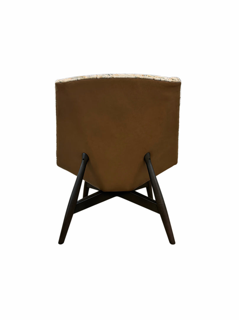 FLAIR CHAIR