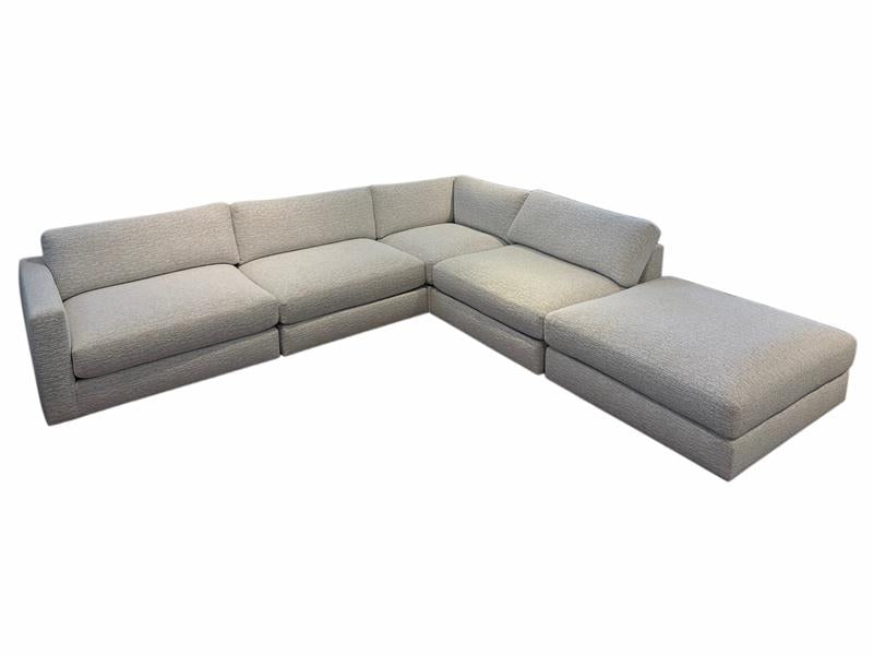 LOUNGE E SECTIONAL