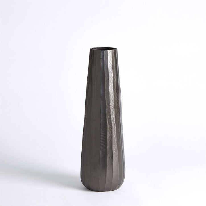 MEDIUM CHASED ROUND VASE