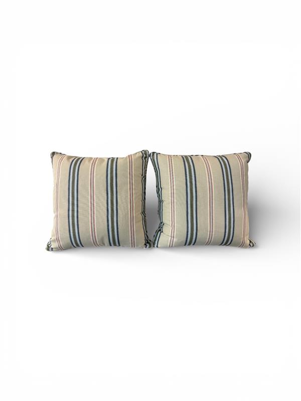 STRIPED OUTDOOR PILLOW