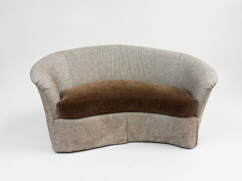 SOHO LOVESEAT