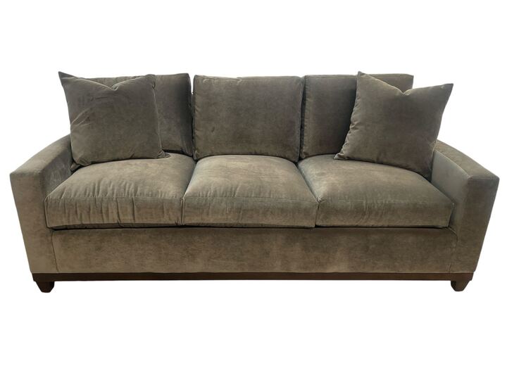 A404 ARM SOFA