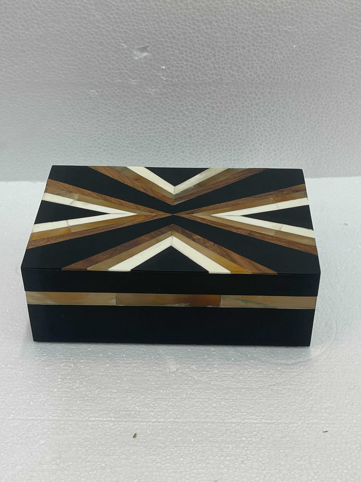 SMALL KUBA BOX