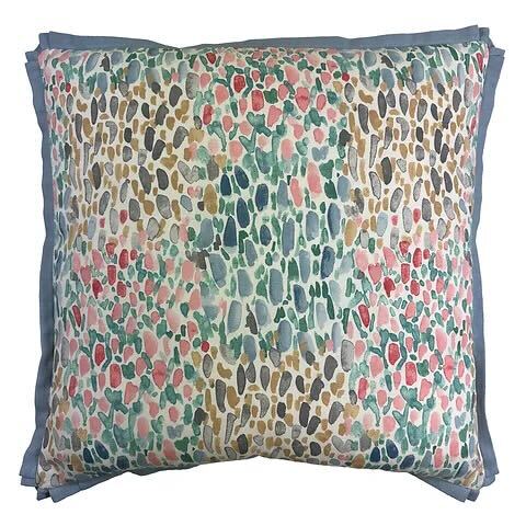 PATTERNED PILLOW