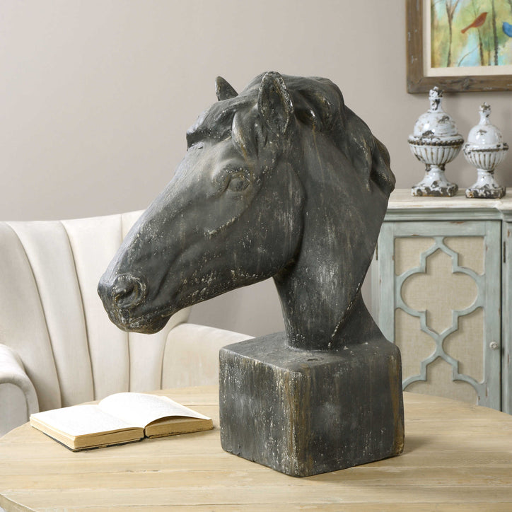 HORSE SCULPTURE