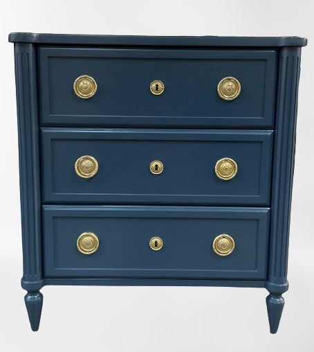 CALAIS BEDSIDE CHEST