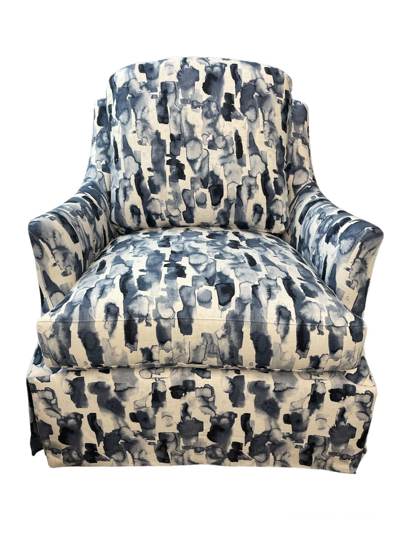 BLUE SWIVEL CHAIR